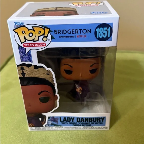 Funko Pop! Bridgerton Lady Danbury - Picture 3 of 8
